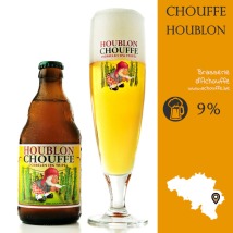 La Brasserie d'Achouffe propose aussi sa Triple, dite "Triple Houblon" qui semble destinée à l'exportation!
